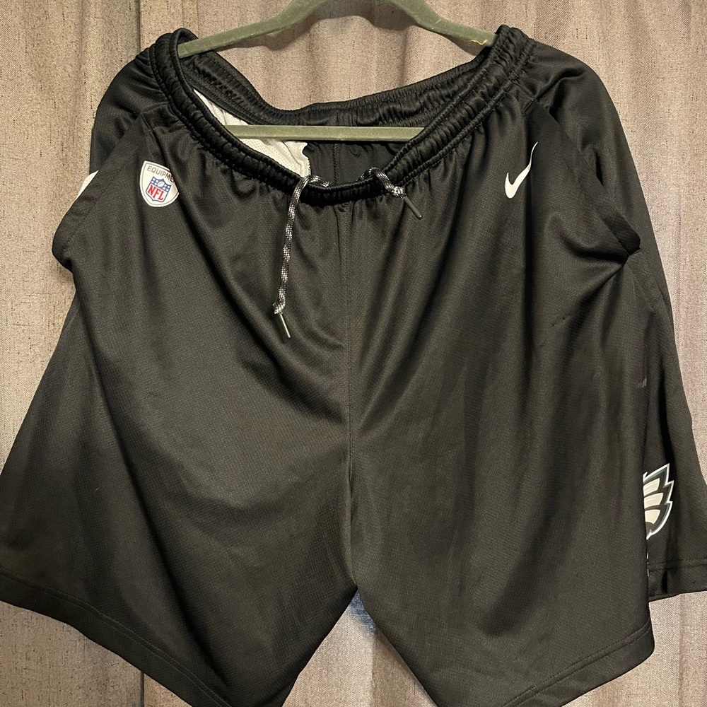 Nike Philadelphia Eagles shorts size xl